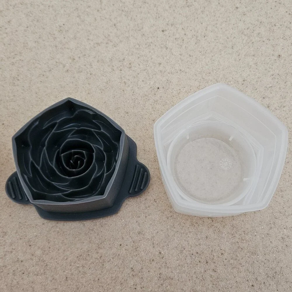 RARE 2 TOVOLO ROSE FLOWER FLORAL ANNIVERSARY WEDDING ICE CUBE MOLD SLOW MELTING